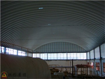 什么是無梁金屬拱形屋面?